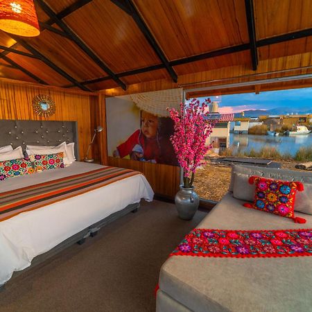 Uros Kay Pacha Lodge Puno Extérieur photo