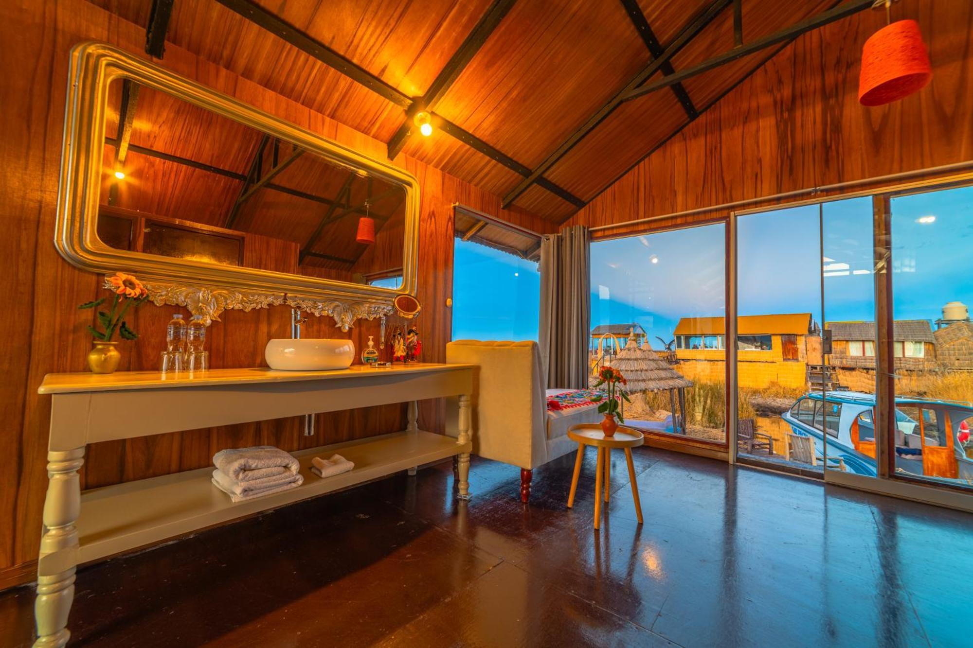 Uros Kay Pacha Lodge Puno Chambre photo